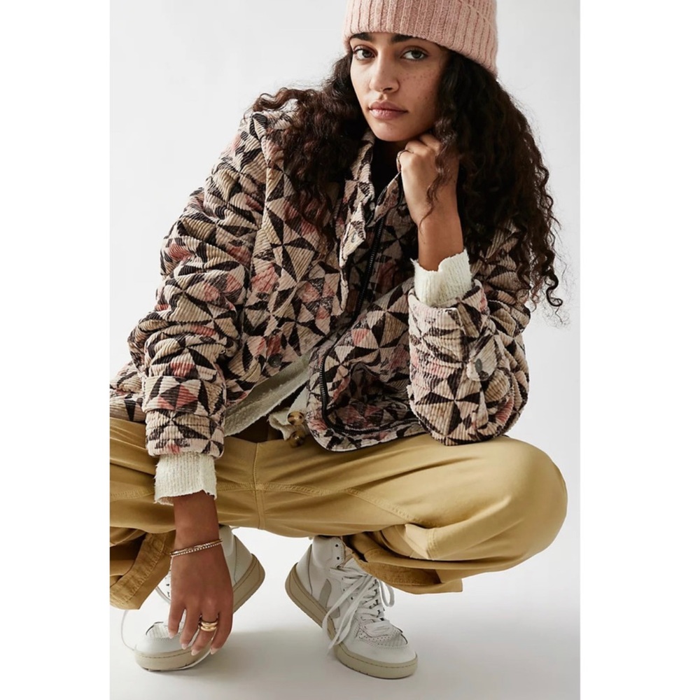 NWT FREE PEOPLE Rustic Cord Parka Jacket
Size Small Ivory Combo